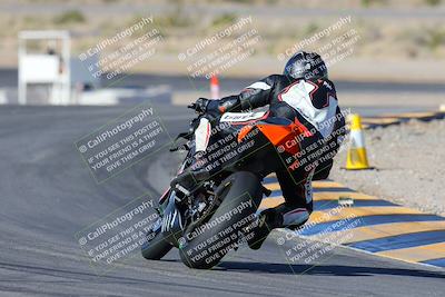 media/Feb-03-2024-SoCal Trackdays (Sat) [[767c60a41c]]/2-Turn 11 (10am)/